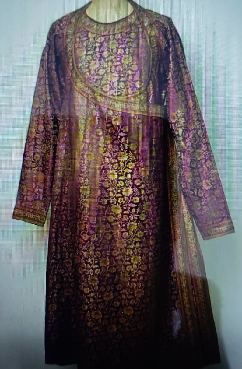 Old Zari Sherwani Buyers